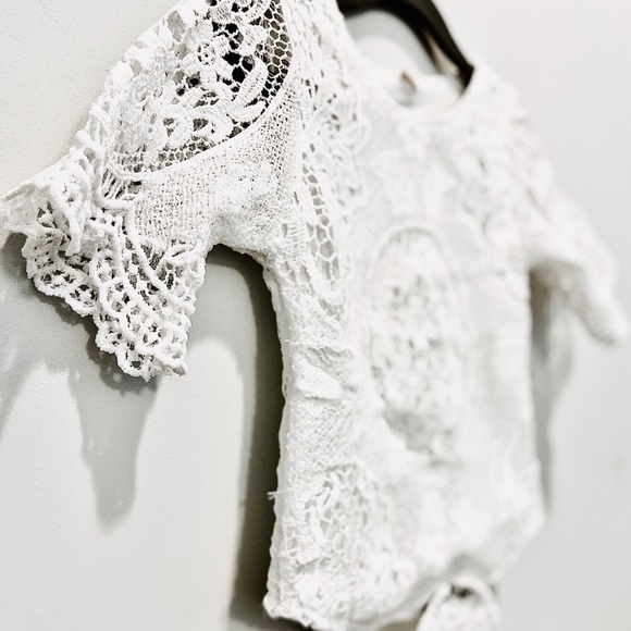 Angel Wing Romper - Picture 2 of 5